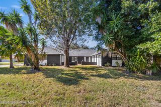 1007 Pineapple Avenue NE, Palm Bay, FL 32905