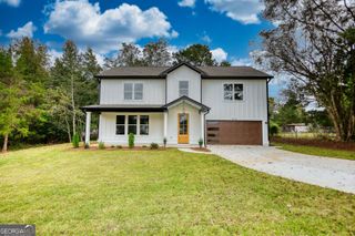 155 Skyland Drive E, Locust Grove, GA 30248