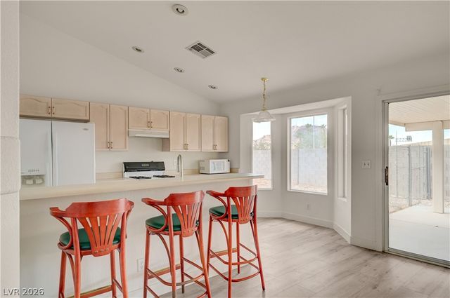 970 Hunters Run Drive, Henderson, NV 89002