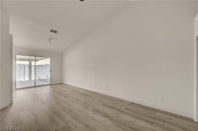 970 Hunters Run Drive, Henderson, NV 89002