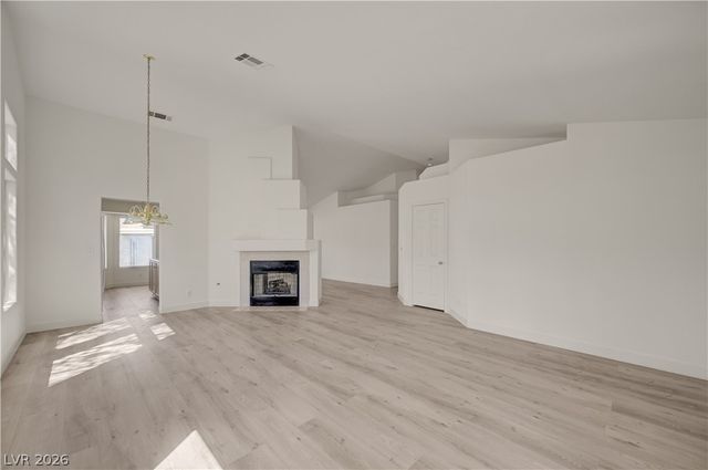 970 Hunters Run Drive, Henderson, NV 89002