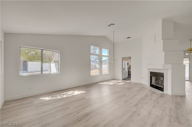 970 Hunters Run Drive, Henderson, NV 89002