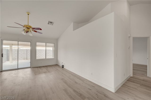 970 Hunters Run Drive, Henderson, NV 89002
