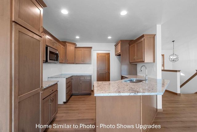 1266 PUTNAM DRIVE, Pulaski, WI 54162
