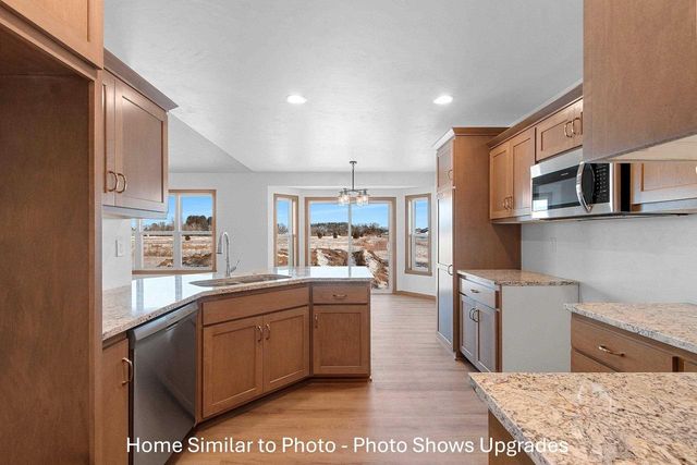 1266 PUTNAM DRIVE, Pulaski, WI 54162