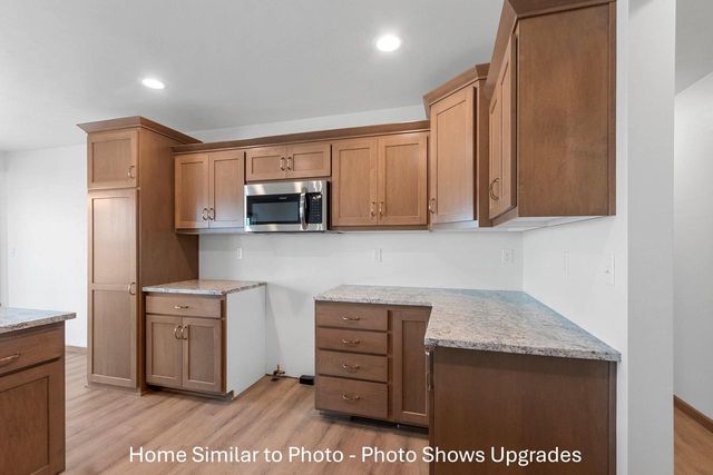 1266 PUTNAM DRIVE, Pulaski, WI 54162