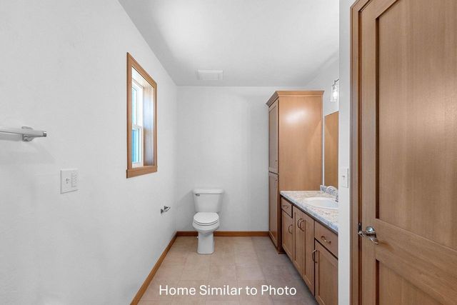 1266 PUTNAM DRIVE, Pulaski, WI 54162