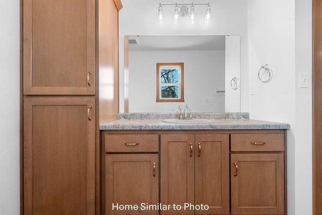 1266 PUTNAM DRIVE, Pulaski, WI 54162