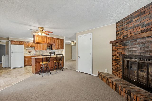 6637 Taylorsville Road, Huber Heights, OH 45424