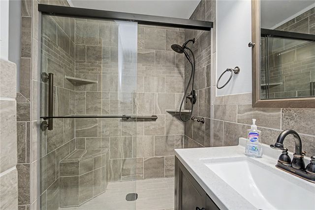 6637 Taylorsville Road, Huber Heights, OH 45424