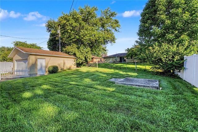 6637 Taylorsville Road, Huber Heights, OH 45424