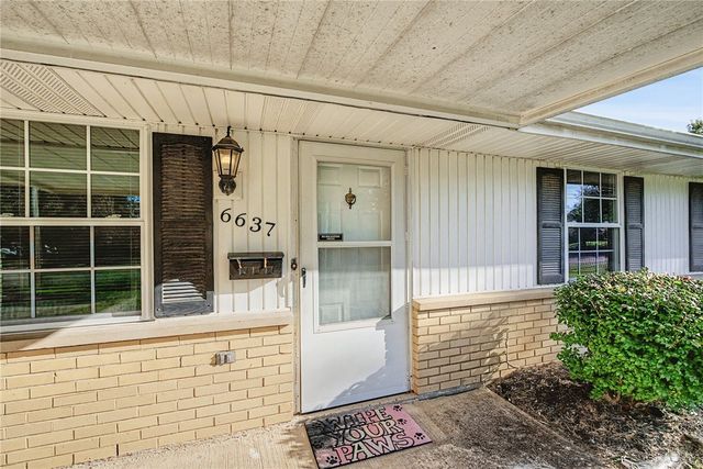 6637 Taylorsville Road, Huber Heights, OH 45424