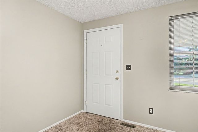 6637 Taylorsville Road, Huber Heights, OH 45424