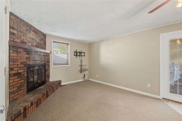 6637 Taylorsville Road, Huber Heights, OH 45424