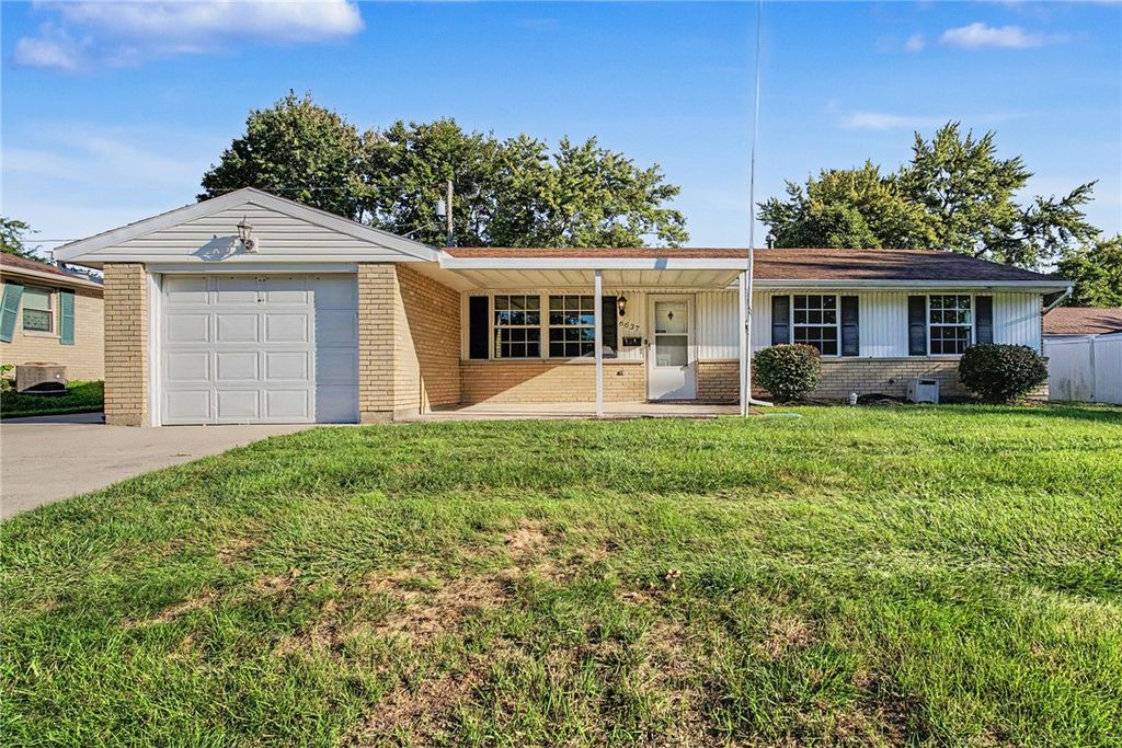 6637 Taylorsville Road, Huber Heights, OH 45424