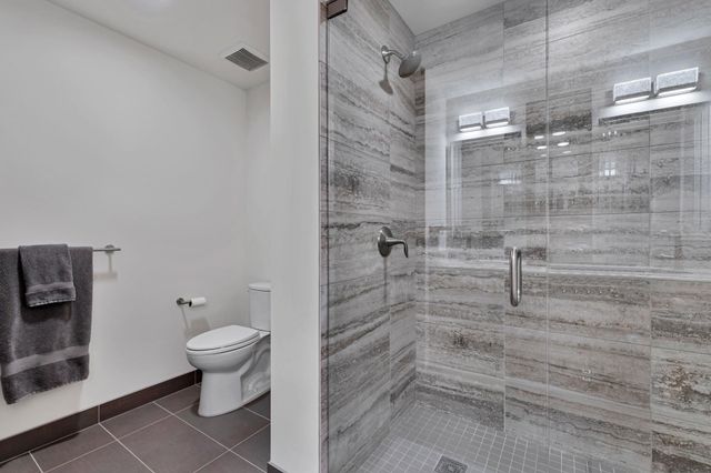 740 Portland Avenue 1614, Minneapolis, MN 55415