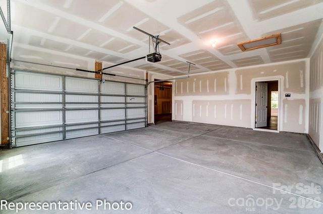 1336 Knob Creek Drive, Gastonia, NC 28054