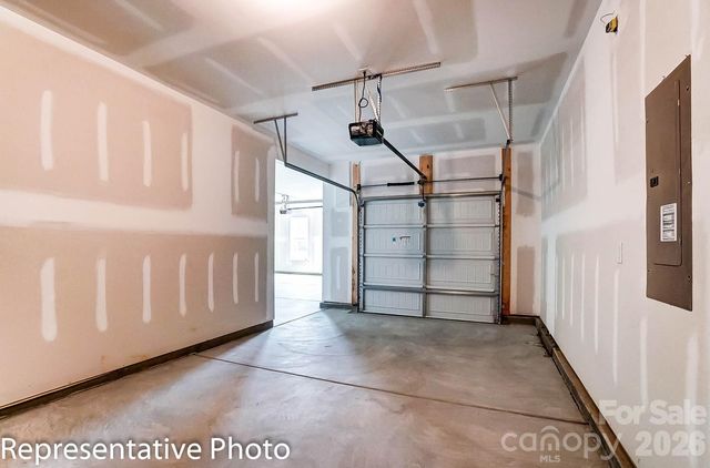 1336 Knob Creek Drive, Gastonia, NC 28054