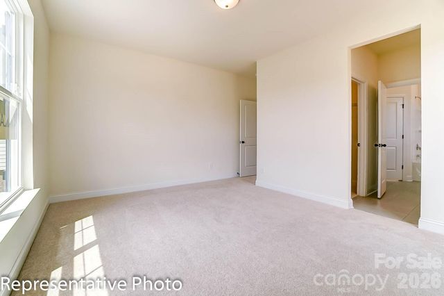1336 Knob Creek Drive, Gastonia, NC 28054