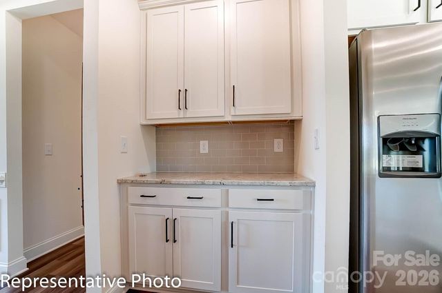 1336 Knob Creek Drive, Gastonia, NC 28054