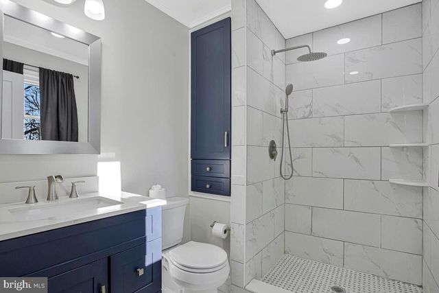 735 WHITEHALL BEACH RD, Annapolis, MD 21409