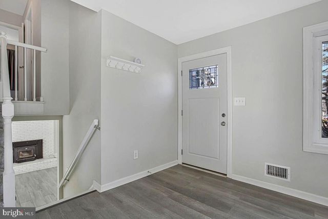 735 WHITEHALL BEACH RD, Annapolis, MD 21409