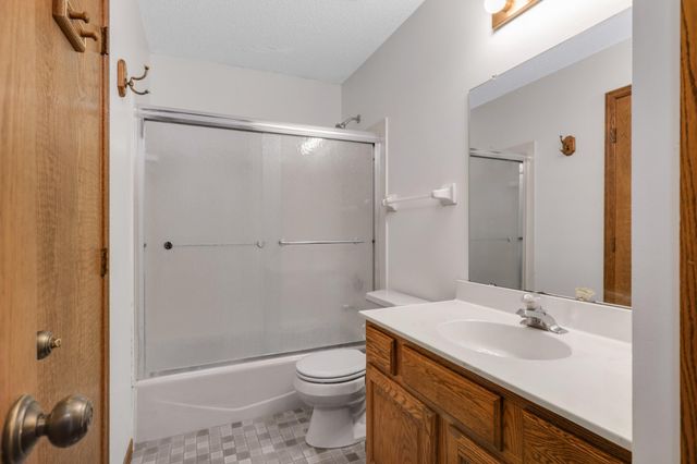 9642 Lakeside Trail, Champlin, MN 55316