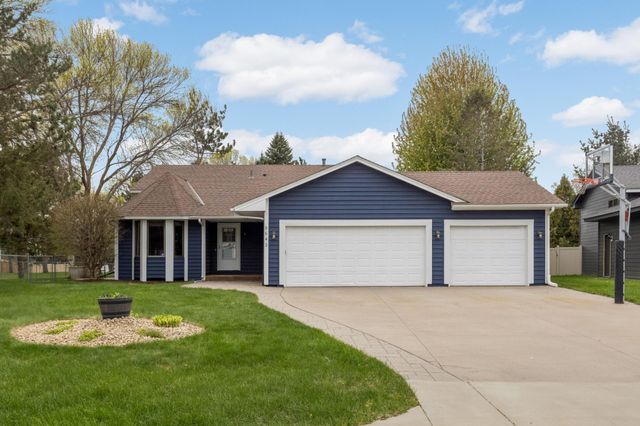 9642 Lakeside Trail, Champlin, MN 55316