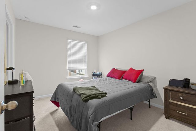 126 Lagoona Drive, Summerville, SC 29483