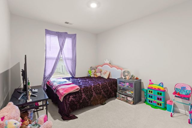 126 Lagoona Drive, Summerville, SC 29483