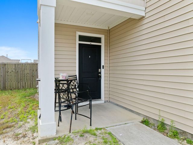 126 Lagoona Drive, Summerville, SC 29483