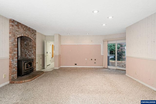 524 Clarmount Ct NW, Salem, OR 97304