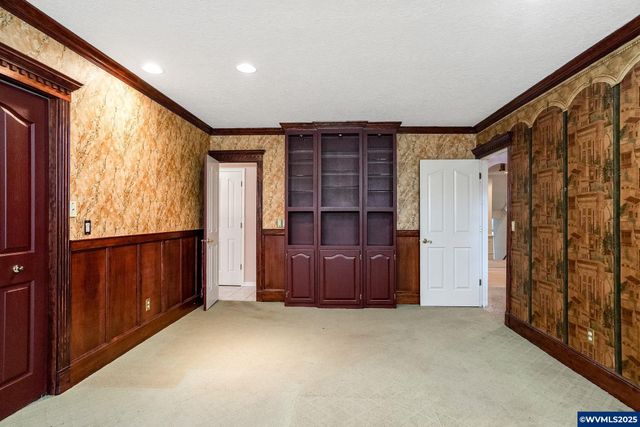 524 Clarmount Ct NW, Salem, OR 97304