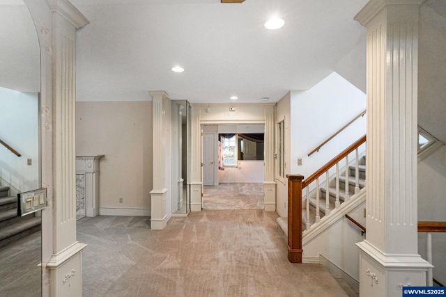 524 Clarmount Ct NW, Salem, OR 97304