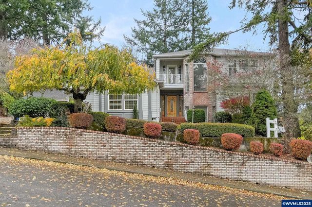 524 Clarmount Ct NW, Salem, OR 97304