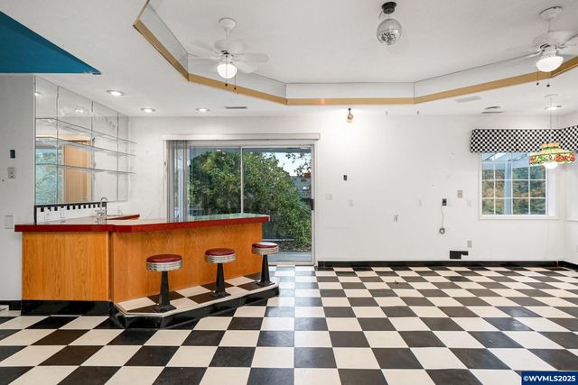 524 Clarmount Ct NW, Salem, OR 97304