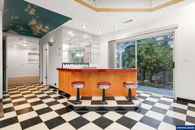 524 Clarmount Ct NW, Salem, OR 97304