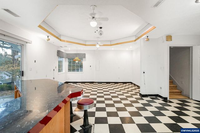 524 Clarmount Ct NW, Salem, OR 97304