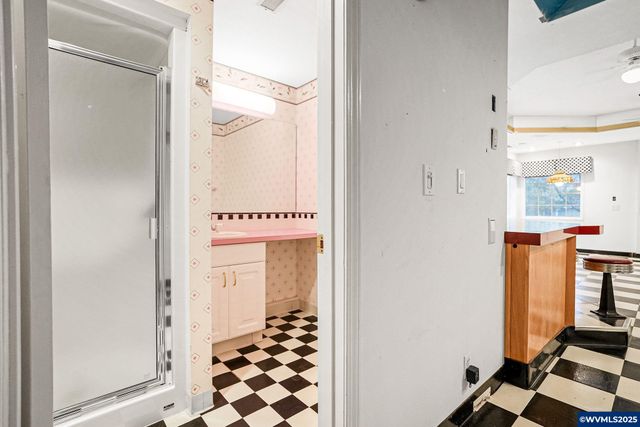 524 Clarmount Ct NW, Salem, OR 97304