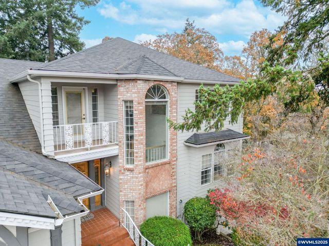 524 Clarmount Ct NW, Salem, OR 97304