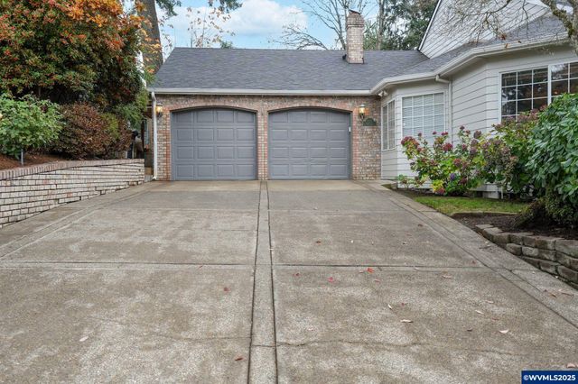 524 Clarmount Ct NW, Salem, OR 97304