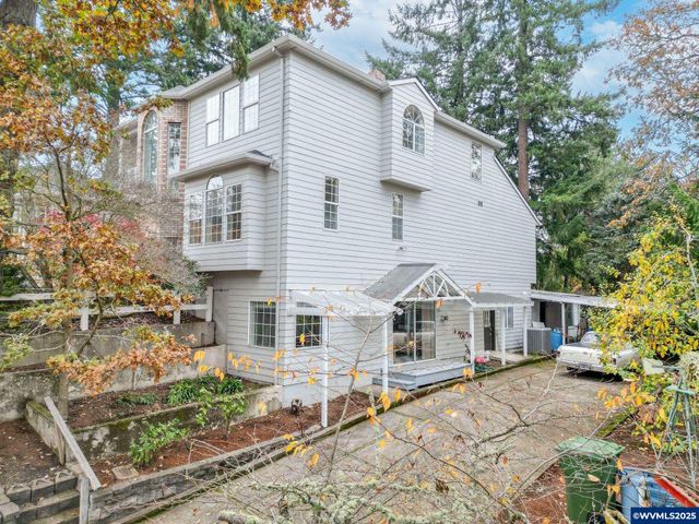 524 Clarmount Ct NW, Salem, OR 97304
