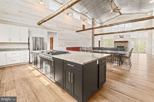 13974 BROWN RD, Smithsburg, MD 21783