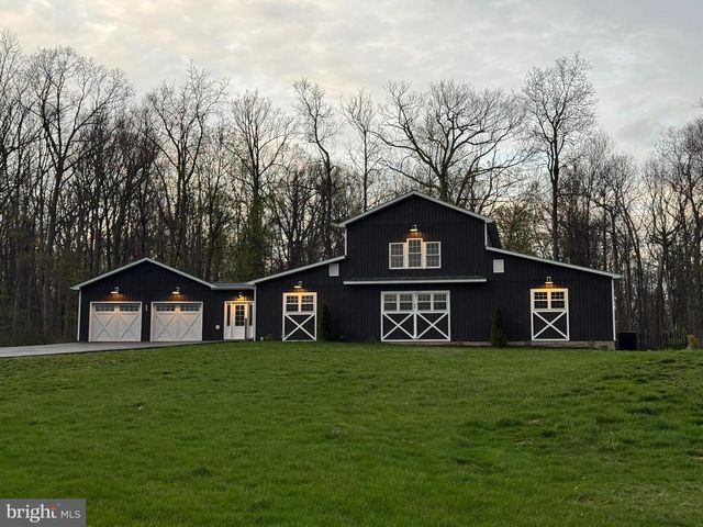 13974 BROWN RD, Smithsburg, MD 21783