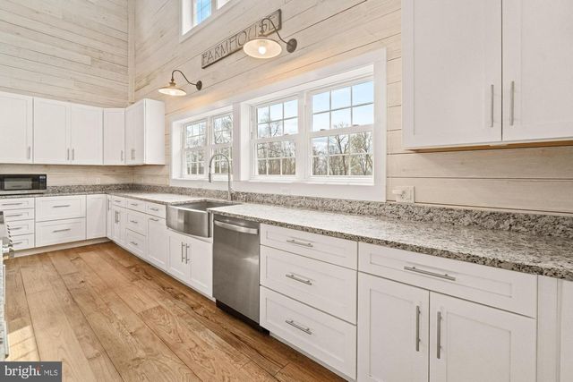 13974 BROWN RD, Smithsburg, MD 21783