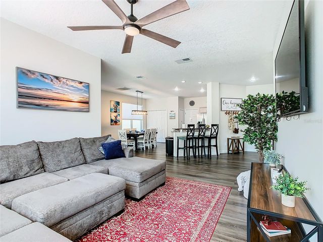 511 JAYBEE AVENUE, Davenport, FL 33897