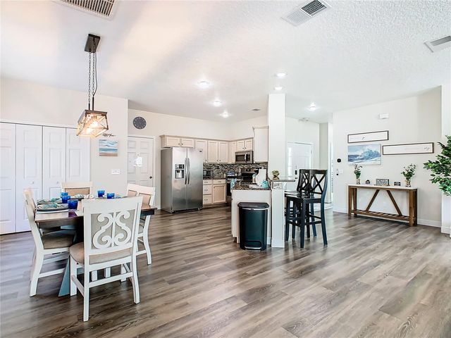 511 JAYBEE AVENUE, Davenport, FL 33897