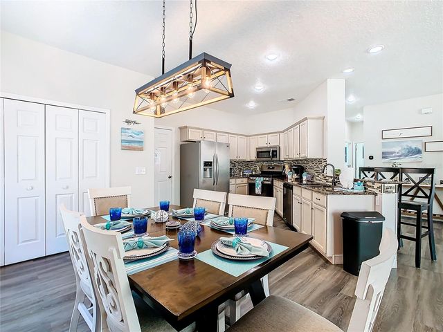 511 JAYBEE AVENUE, Davenport, FL 33897