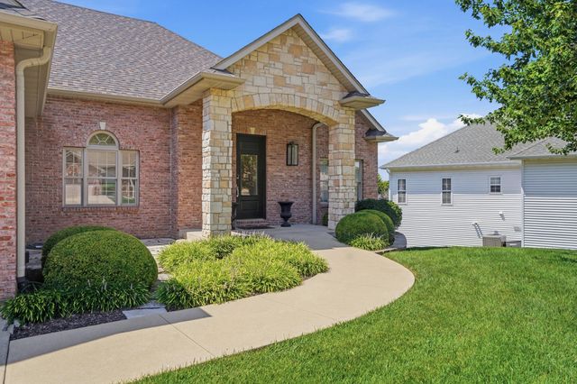 207 PAW PAW WAY, Columbia, MO 65203