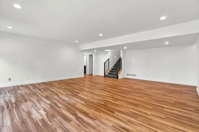 207 PAW PAW WAY, Columbia, MO 65203